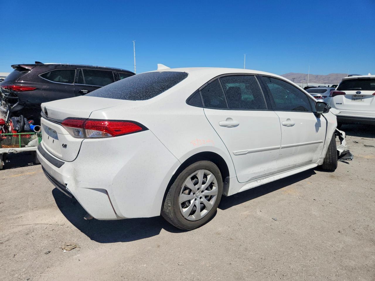 2026 TOYOTA COROLLA LE — снимка 3