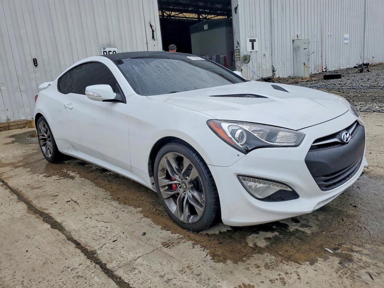 2015 HYUNDAI GENESIS COUPE 3.8 ULTIMATE — снимка 4