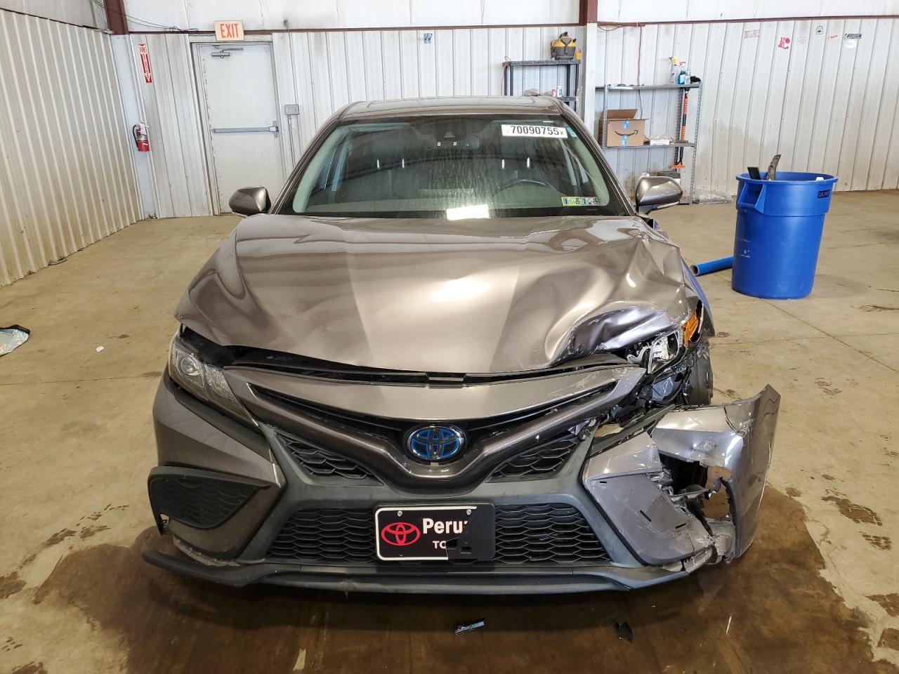 2021 TOYOTA CAMRY HYBRID SE — снимка 5