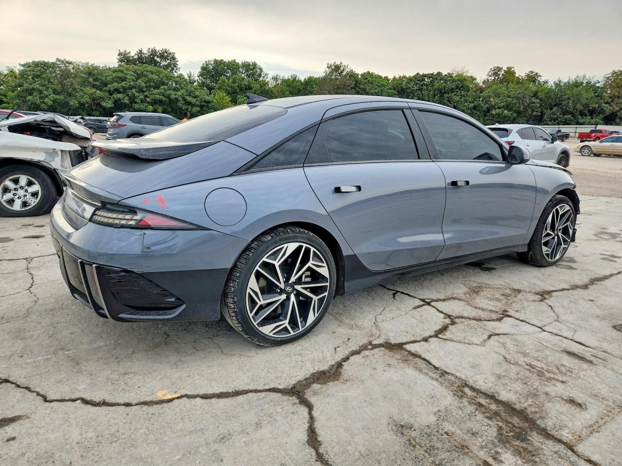 2024 HYUNDAI IONIQ 6 SEL — снимка 3