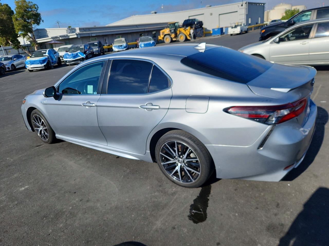 2021 TOYOTA CAMRY SE — снимка 2