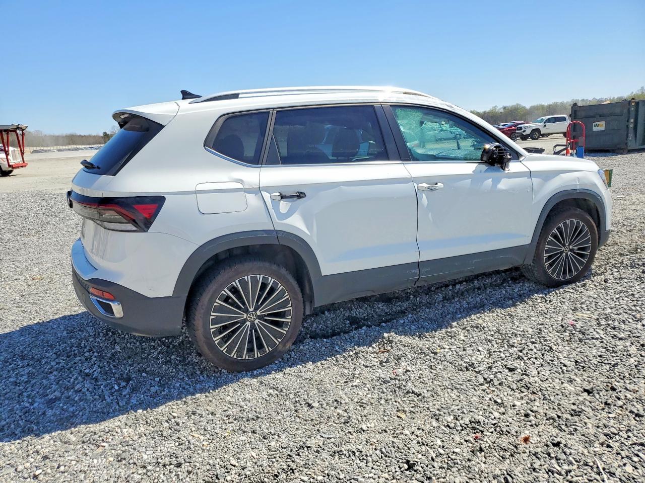 2025 VOLKSWAGEN TAOS SE — снимка 3
