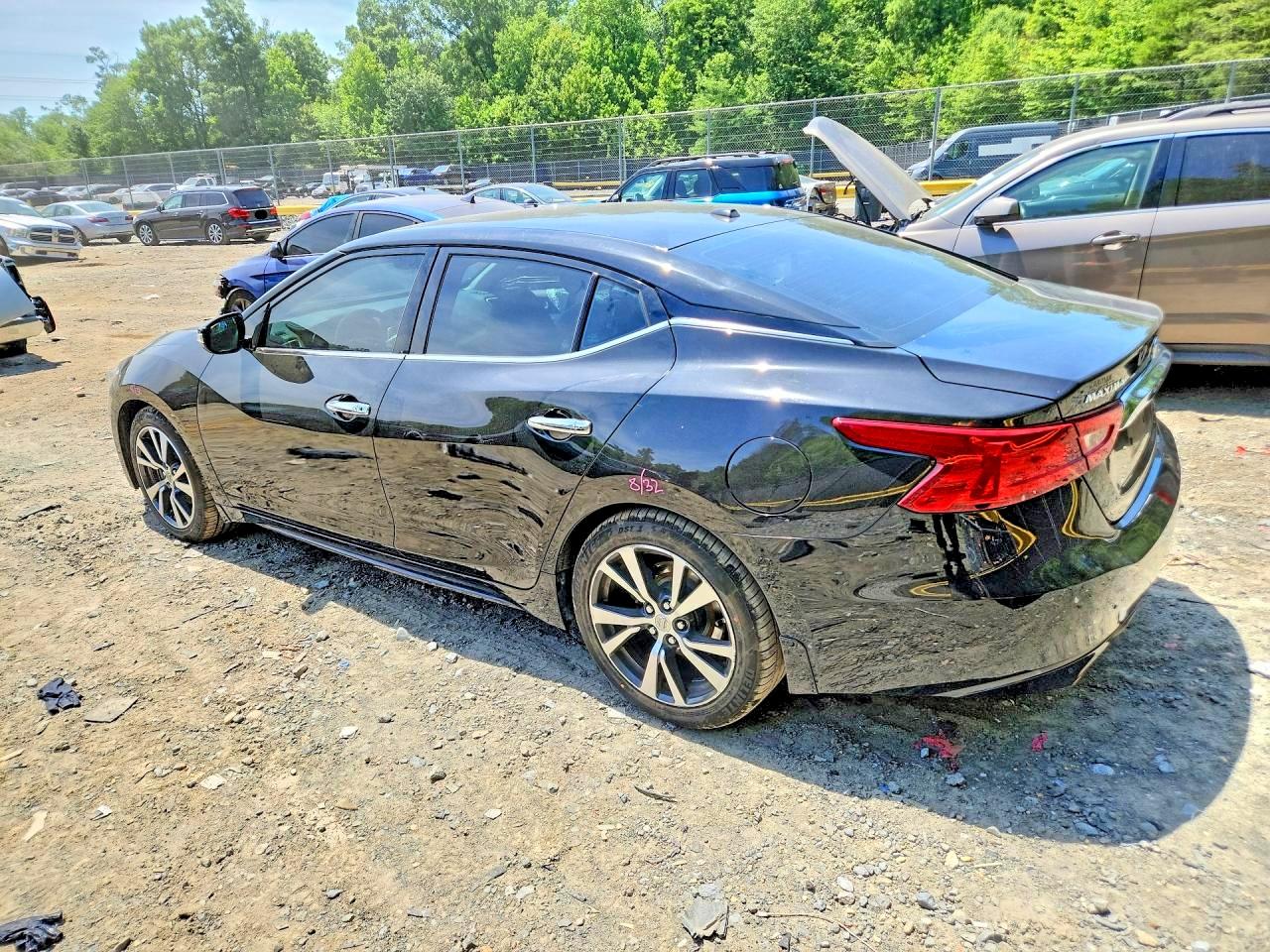 2017 NISSAN MAXIMA 3.5 SV — снимка 2