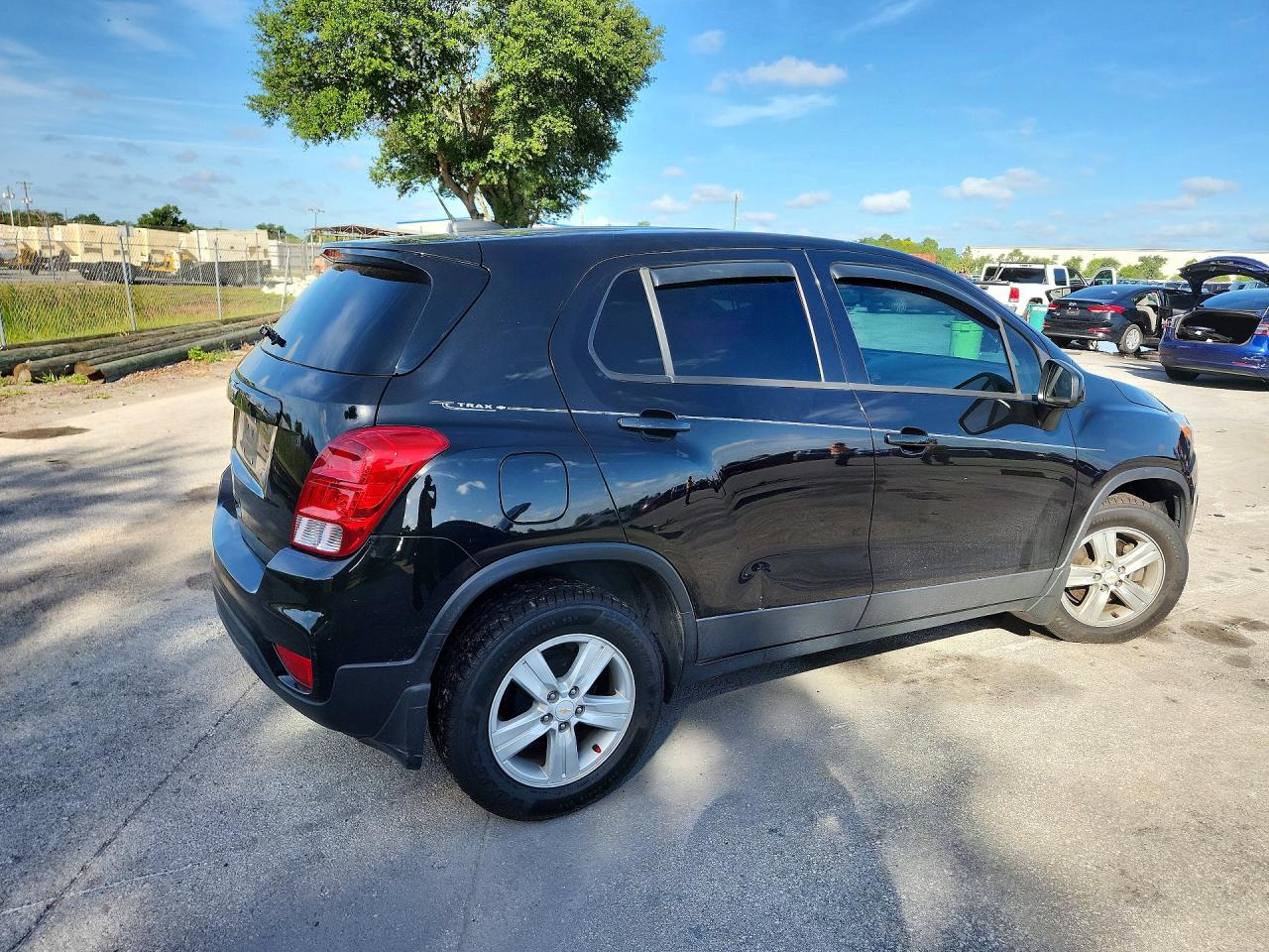 2020 CHEVROLET TRAX LS — снимка 3