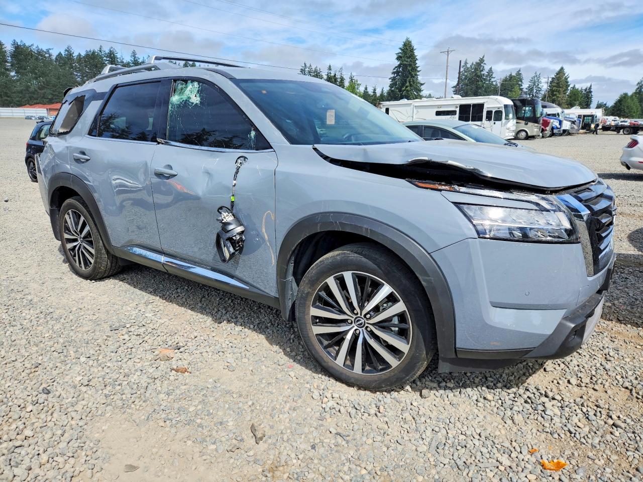 2024 NISSAN PATHFINDER PLATINUM — снимка 4