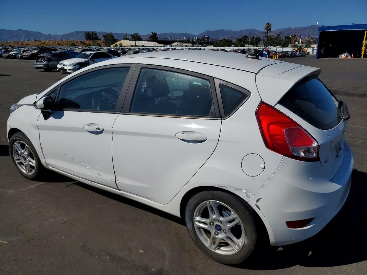 2017 FORD FIESTA SE — снимка 2