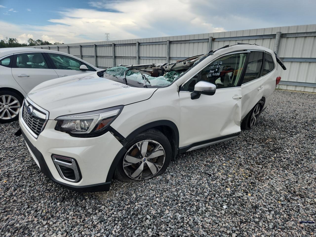 2020 SUBARU FORESTER
