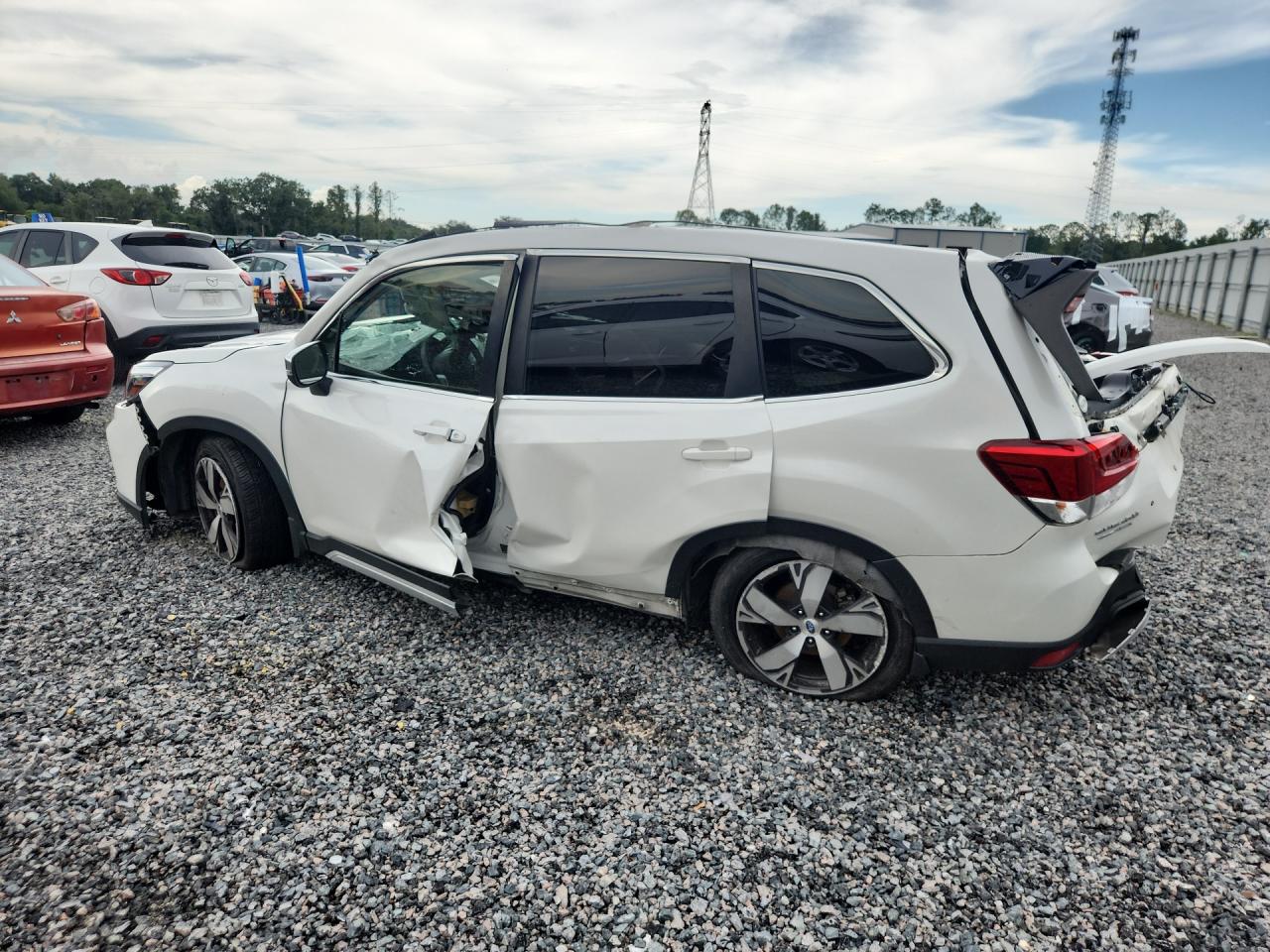 2020 SUBARU FORESTER — снимка 2