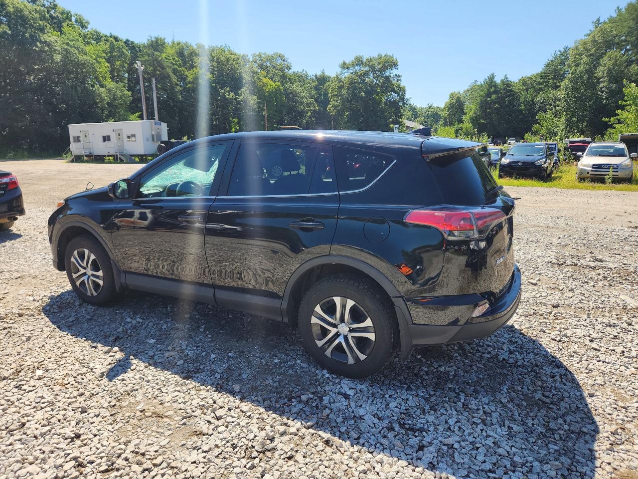 2018 TOYOTA RAV4 LE — снимка 2