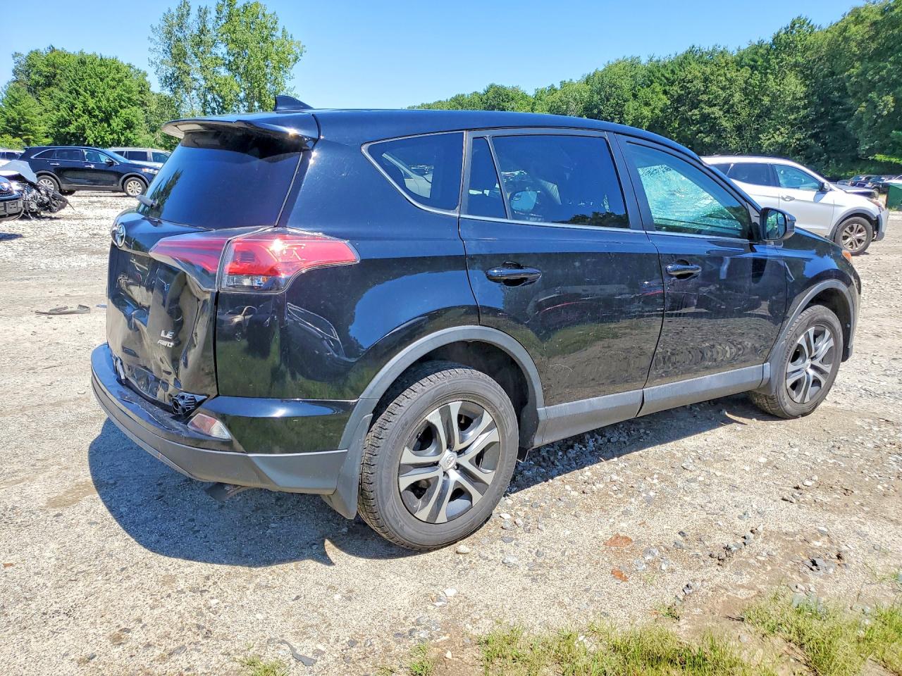 2018 TOYOTA RAV4 LE — снимка 3