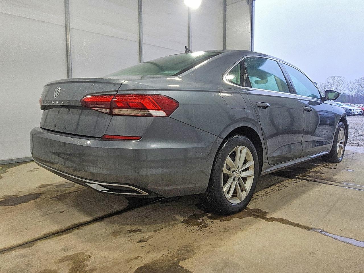 2020 VOLKSWAGEN PASSAT SE — снимка 3
