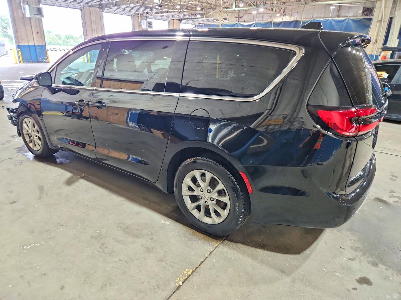 2026 CHRYSLER PACIFICA LIMITED — снимка 2