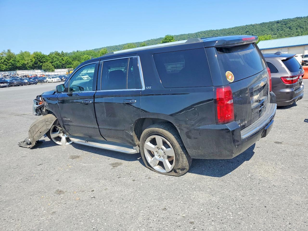 2015 CHEVROLET TAHOE K1500 LTZ — снимка 2