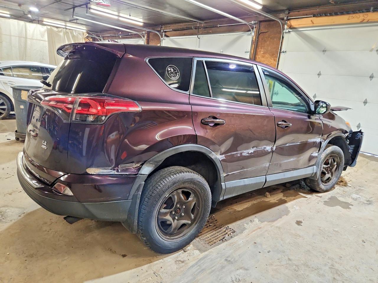 2018 TOYOTA RAV4 LE — снимка 3