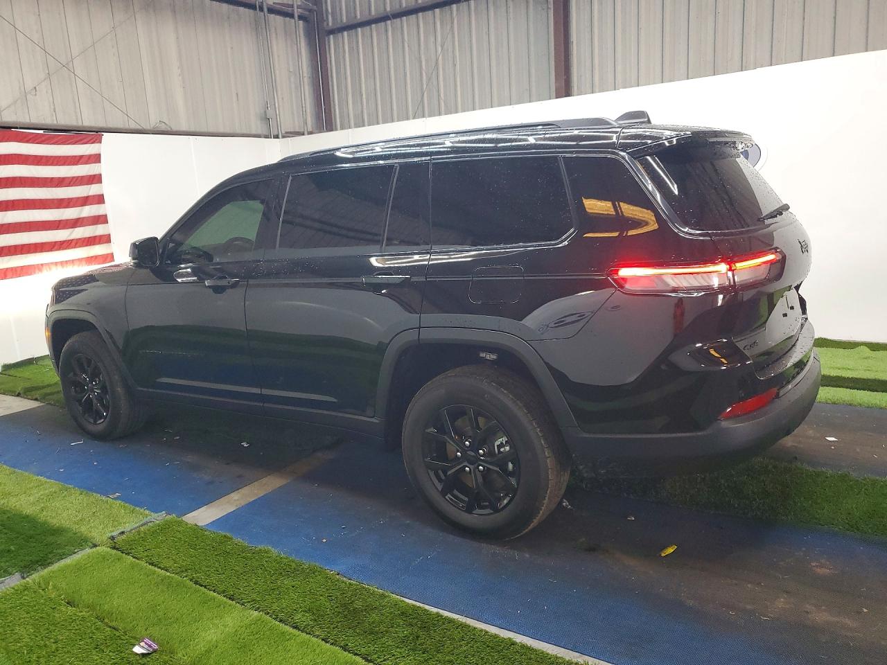 2025 JEEP GRAND CHEROKEE L LAREDO — снимка 2