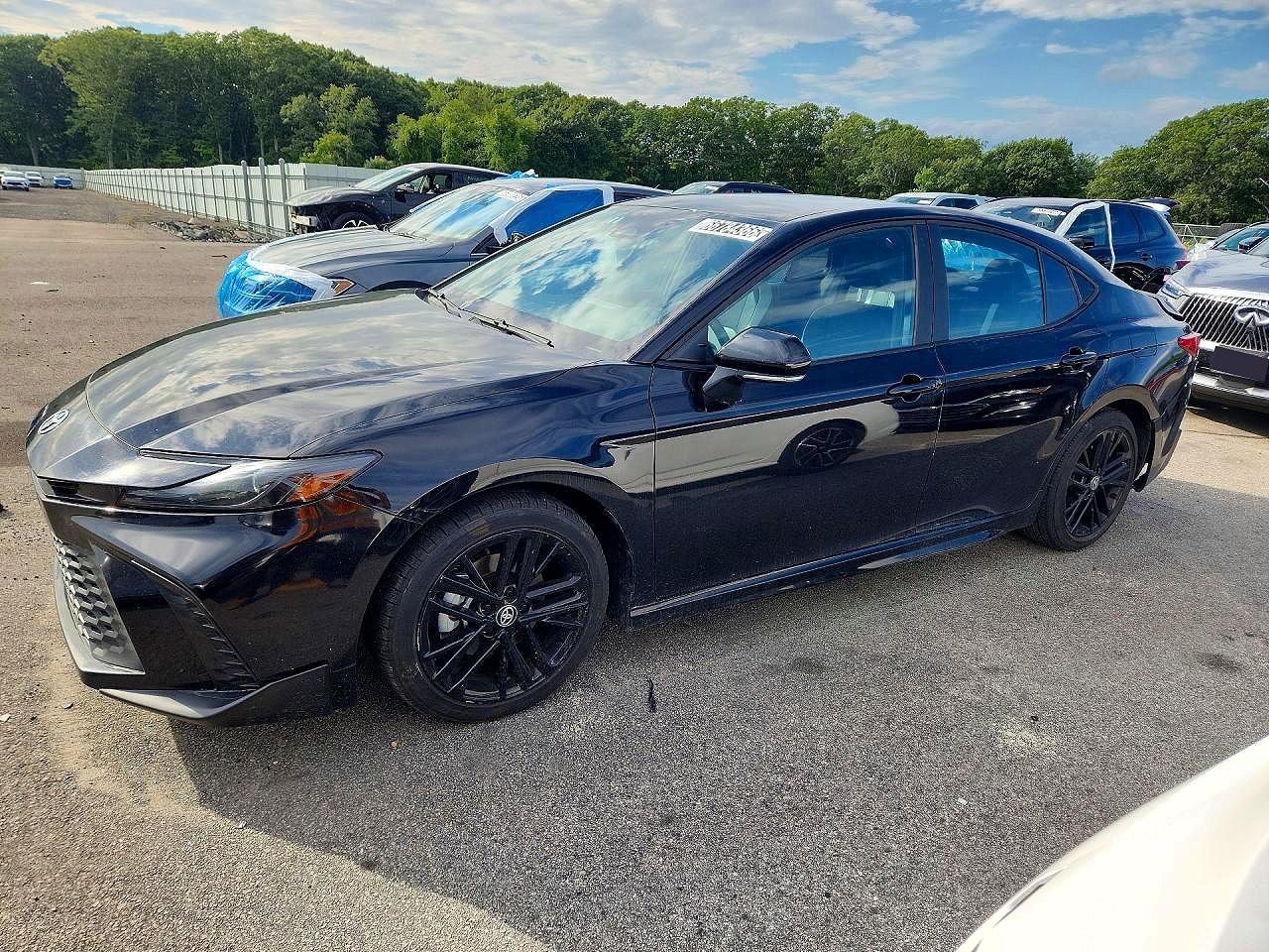 2025 TOYOTA CAMRY SE