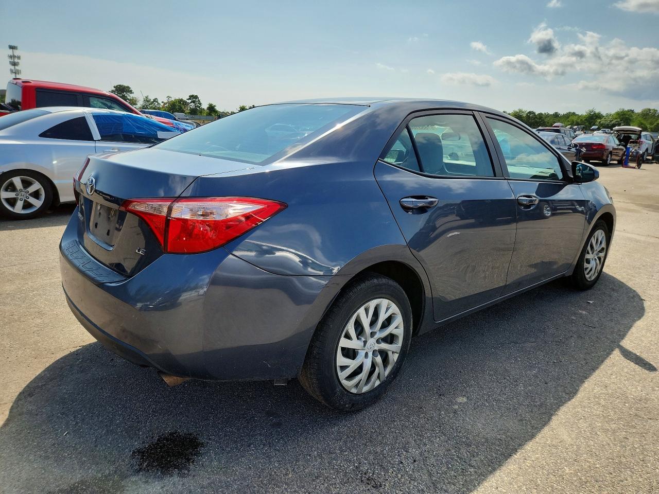 2017 TOYOTA COROLLA LE — снимка 3