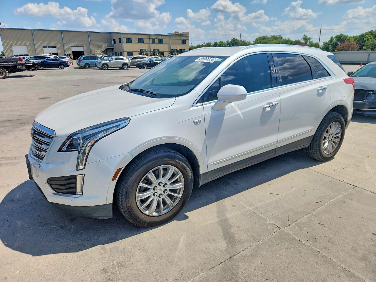 2017 CADILLAC XT5