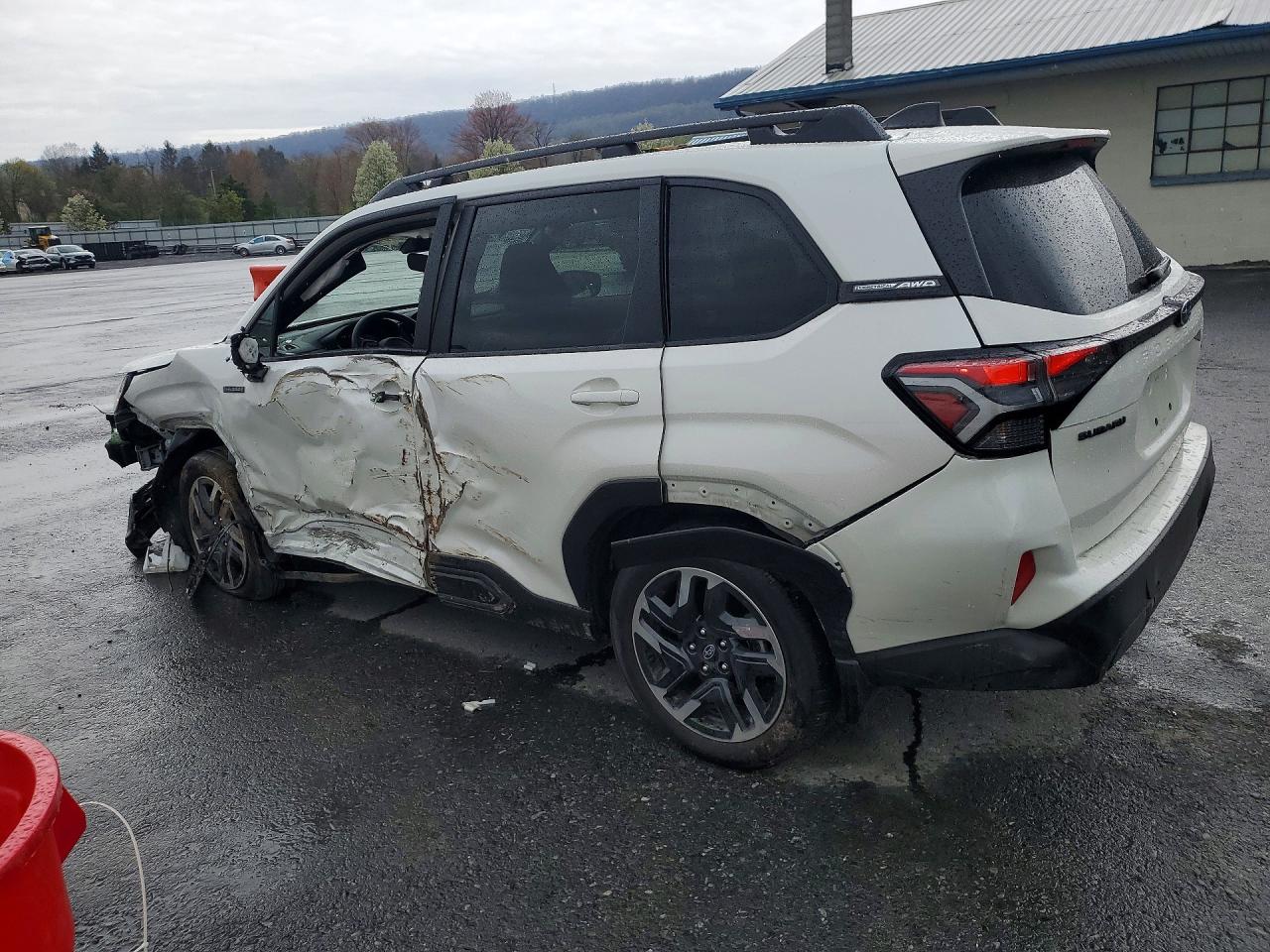 2025 SUBARU FORESTER LIMITED — снимка 2