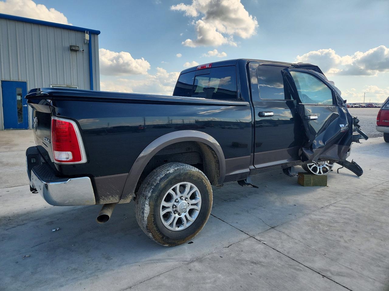 2018 RAM 2500 LARAMIE — снимка 3