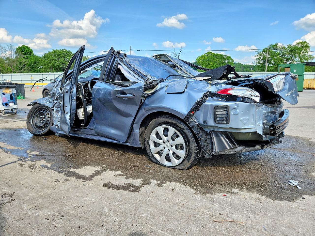 2021 TOYOTA COROLLA LE — снимка 2