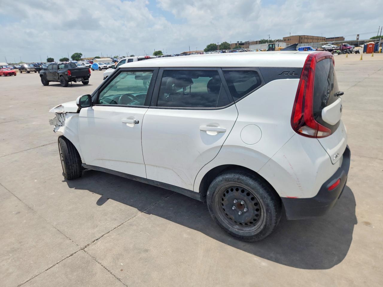 2020 KIA SOUL LX — снимка 2