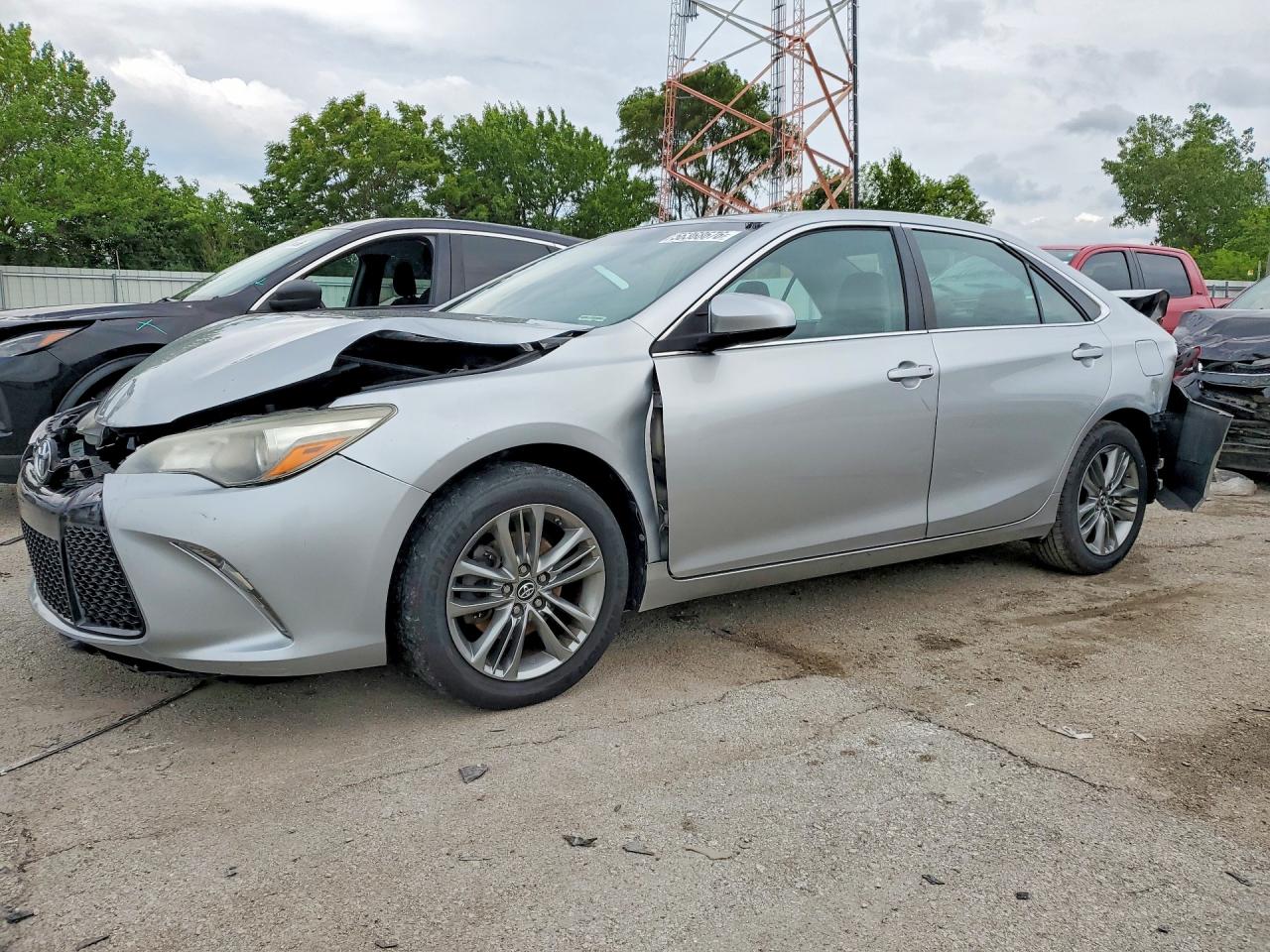 2017 TOYOTA CAMRY SE