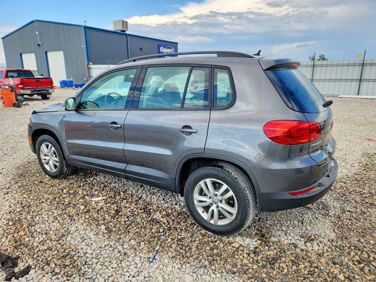 2016 VOLKSWAGEN TIGUAN S — снимка 2