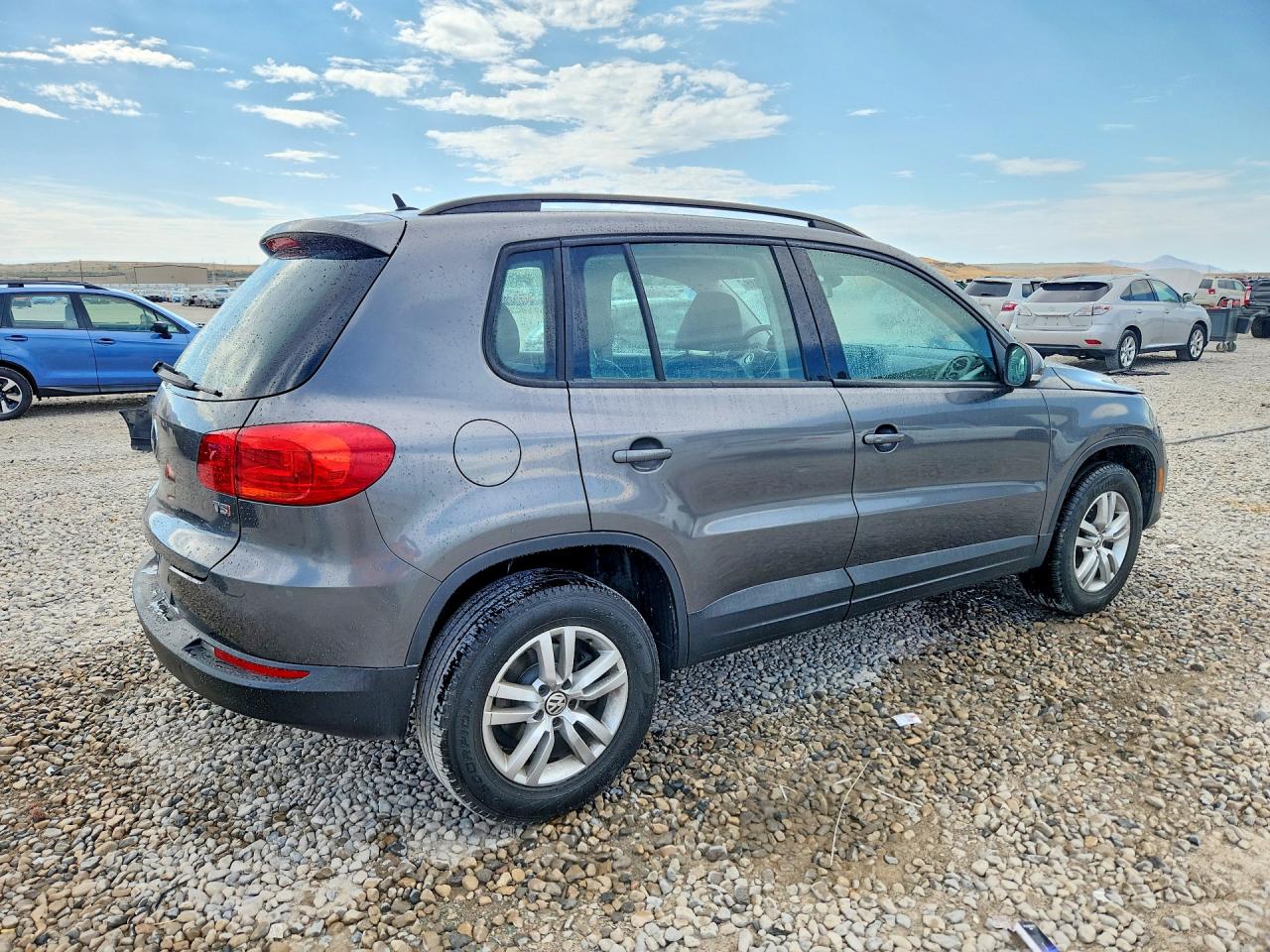 2016 VOLKSWAGEN TIGUAN S — снимка 3