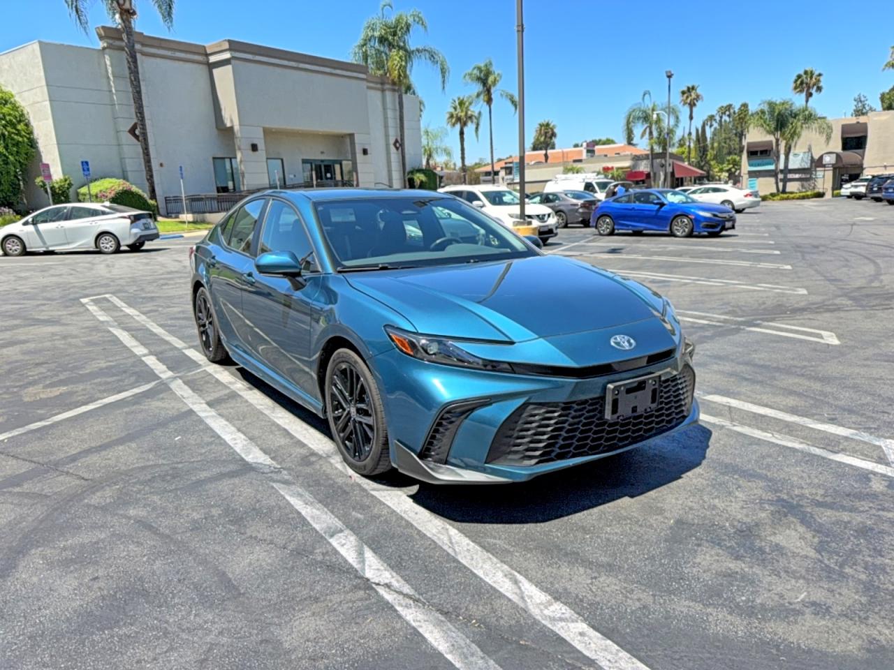 2026 TOYOTA CAMRY SE