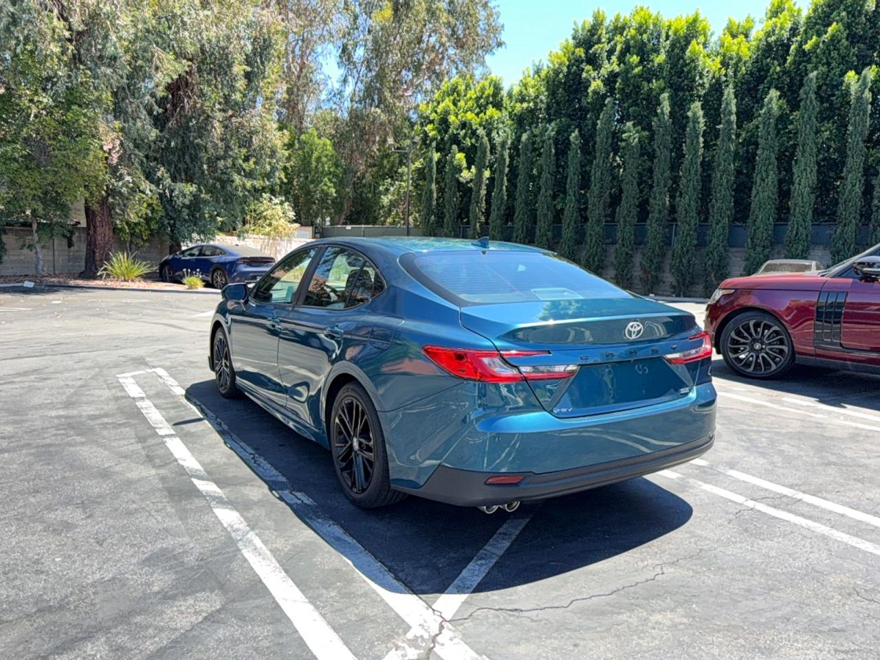 2026 TOYOTA CAMRY SE — снимка 3