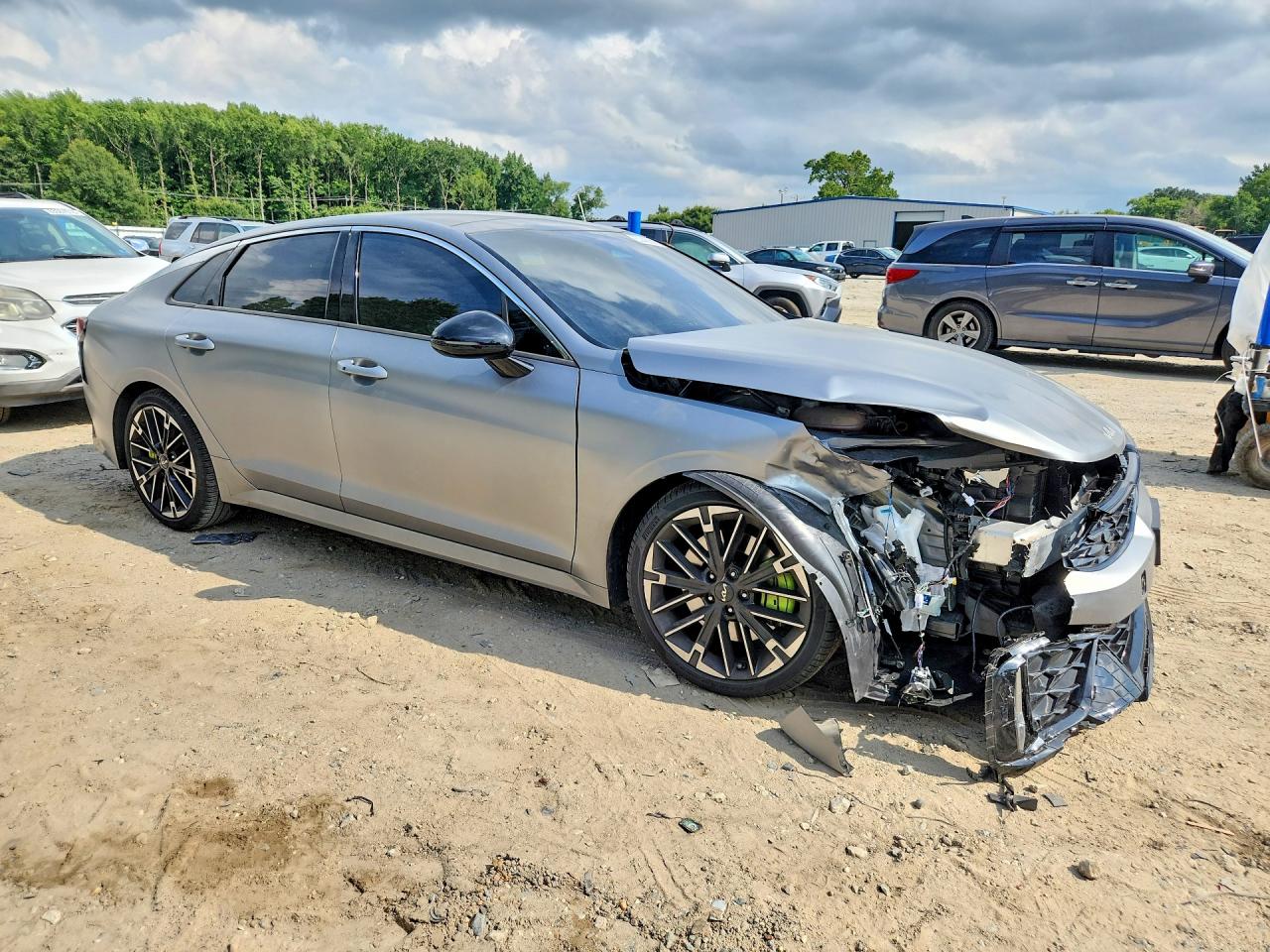 2025 KIA K5 GT — снимка 4