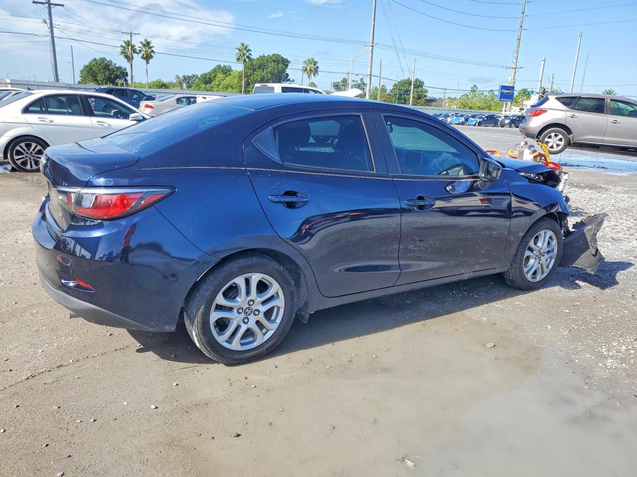 2018 TOYOTA YARIS IA BASE — снимка 3