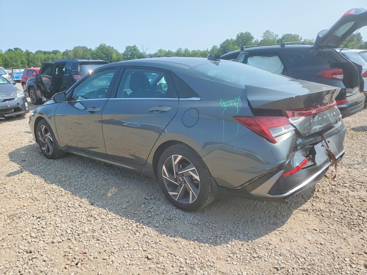 2026 HYUNDAI ELANTRA LIMITED — снимка 2