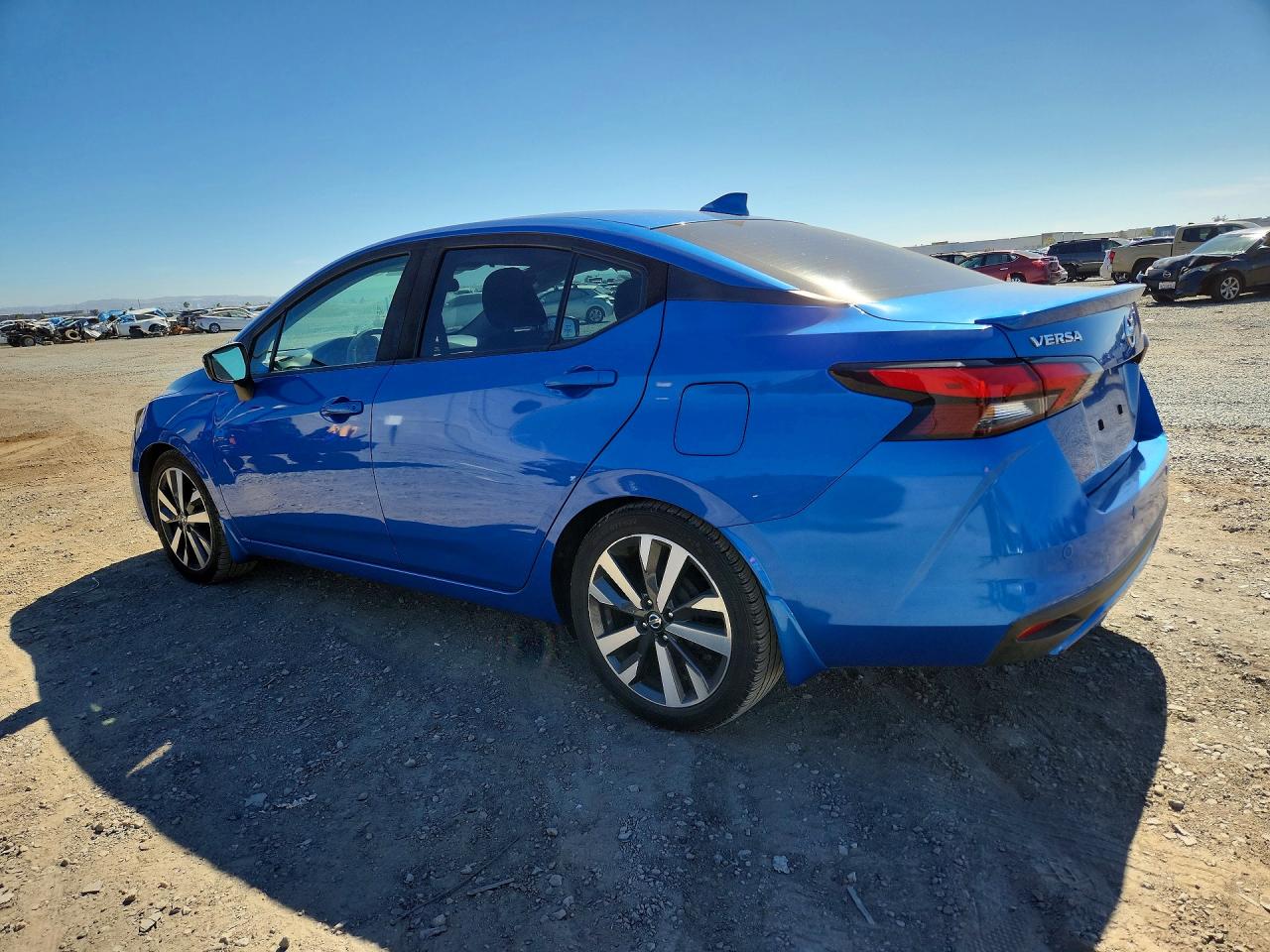 2021 NISSAN VERSA SR — снимка 2