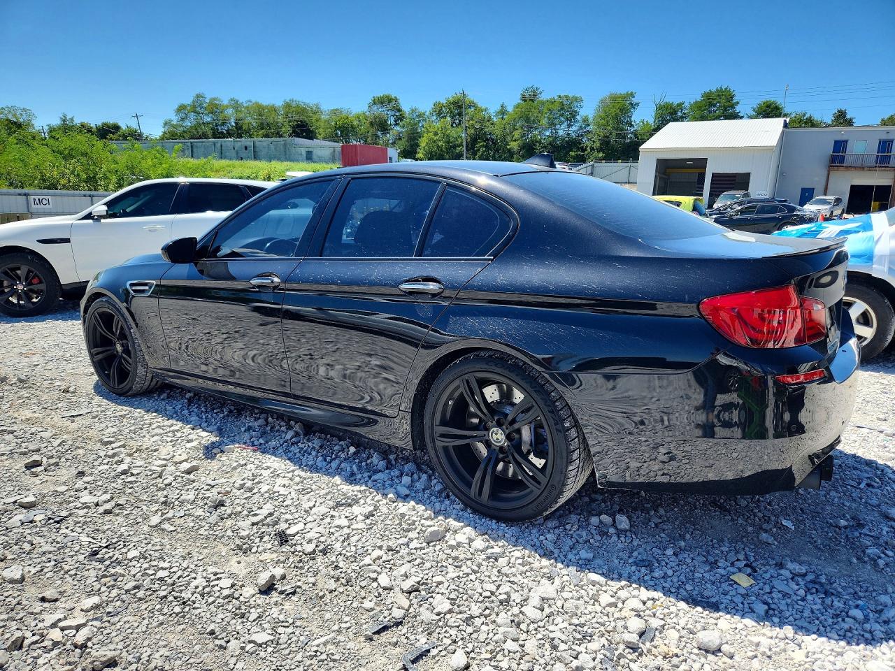 2013 BMW M5 — снимка 2