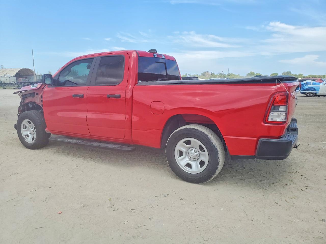 2024 RAM 1500 TRADESMAN — снимка 2