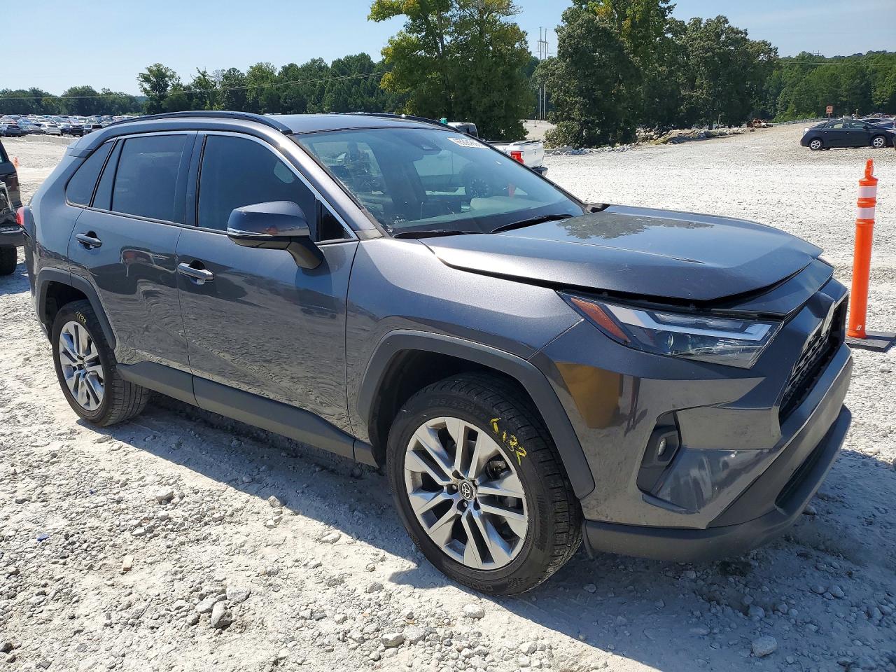 2023 TOYOTA RAV4 XLE PREMIUM — снимка 4