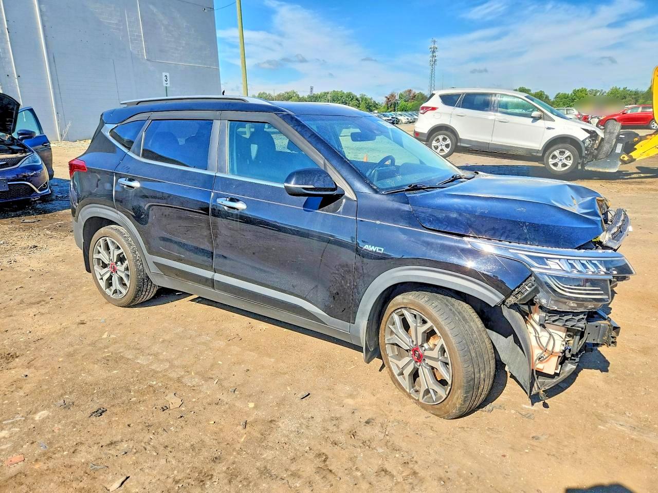 2021 KIA SELTOS SX — снимка 4
