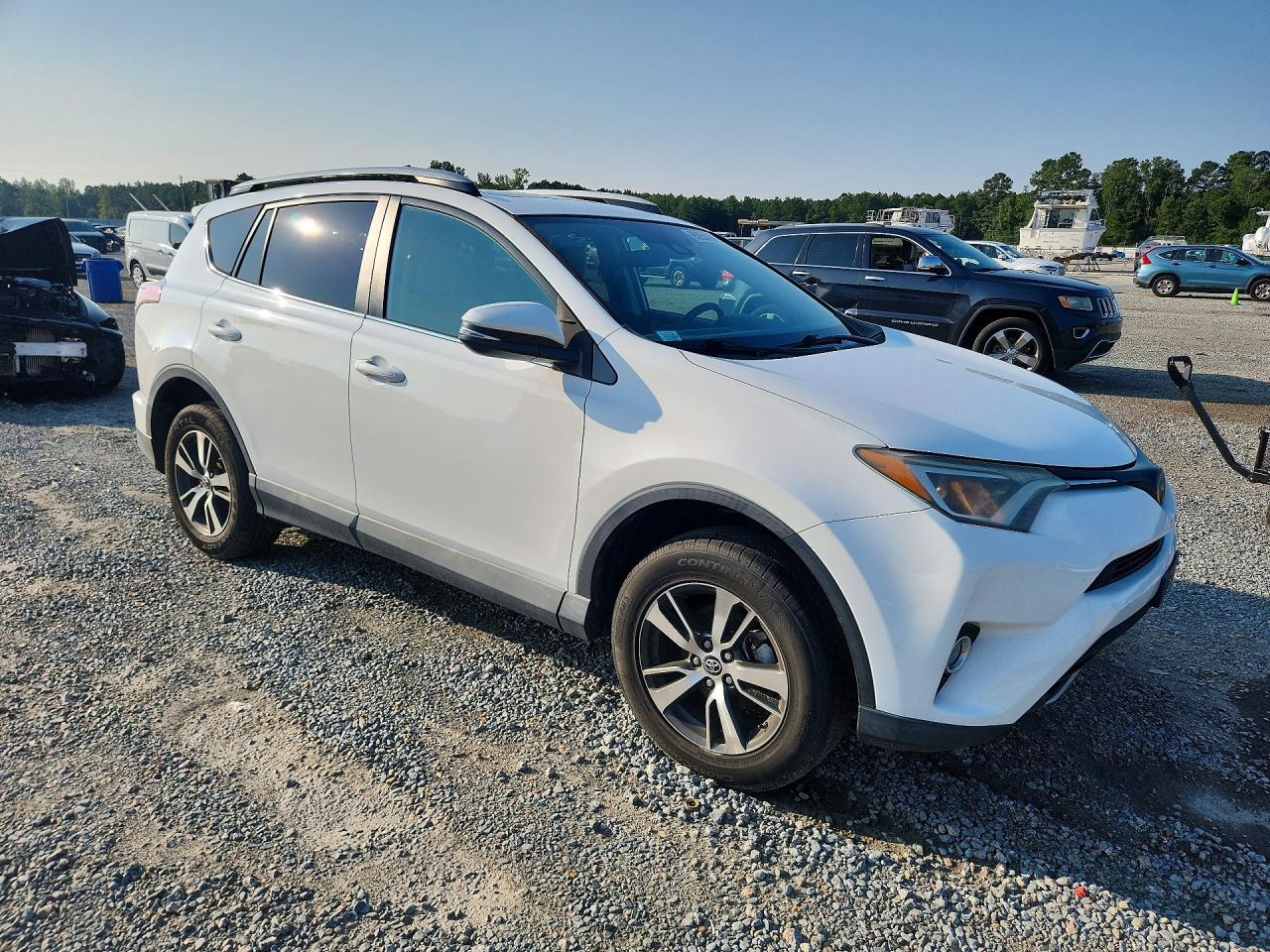 2018 TOYOTA RAV4 XLE — снимка 4