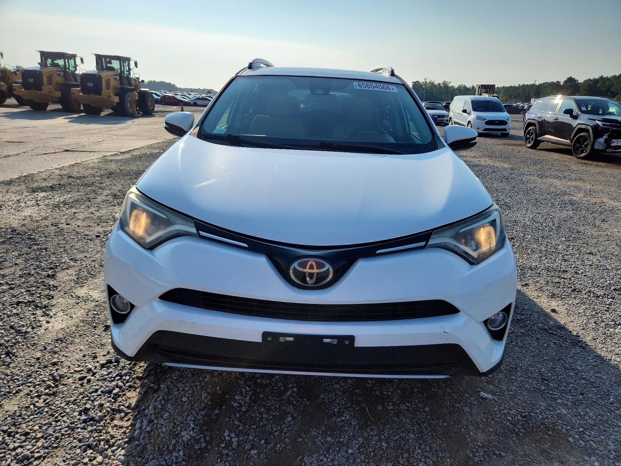 2018 TOYOTA RAV4 XLE — снимка 5