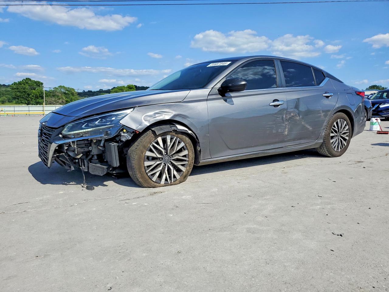 2024 NISSAN ALTIMA SV