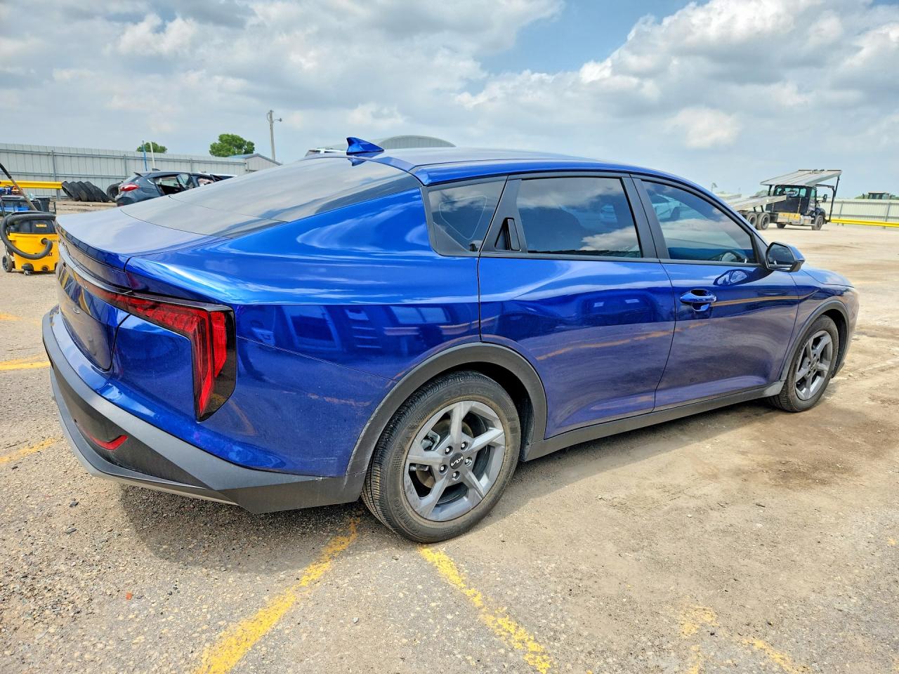 2025 KIA K4 LXS — снимка 3