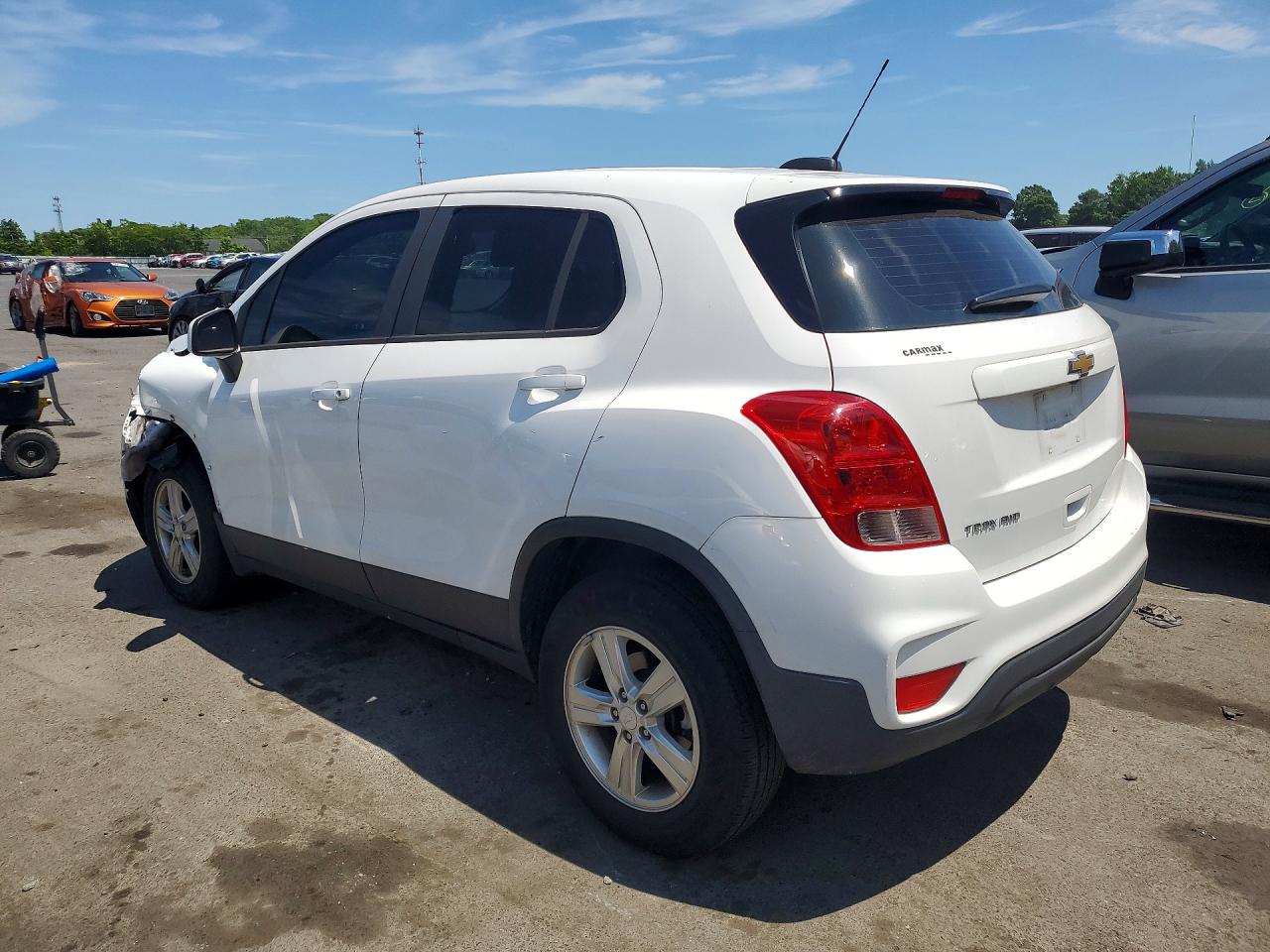 2019 CHEVROLET TRAX LS — снимка 2