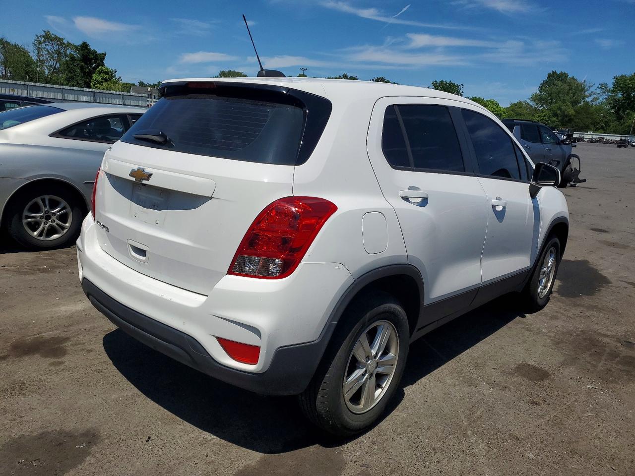 2019 CHEVROLET TRAX LS — снимка 3