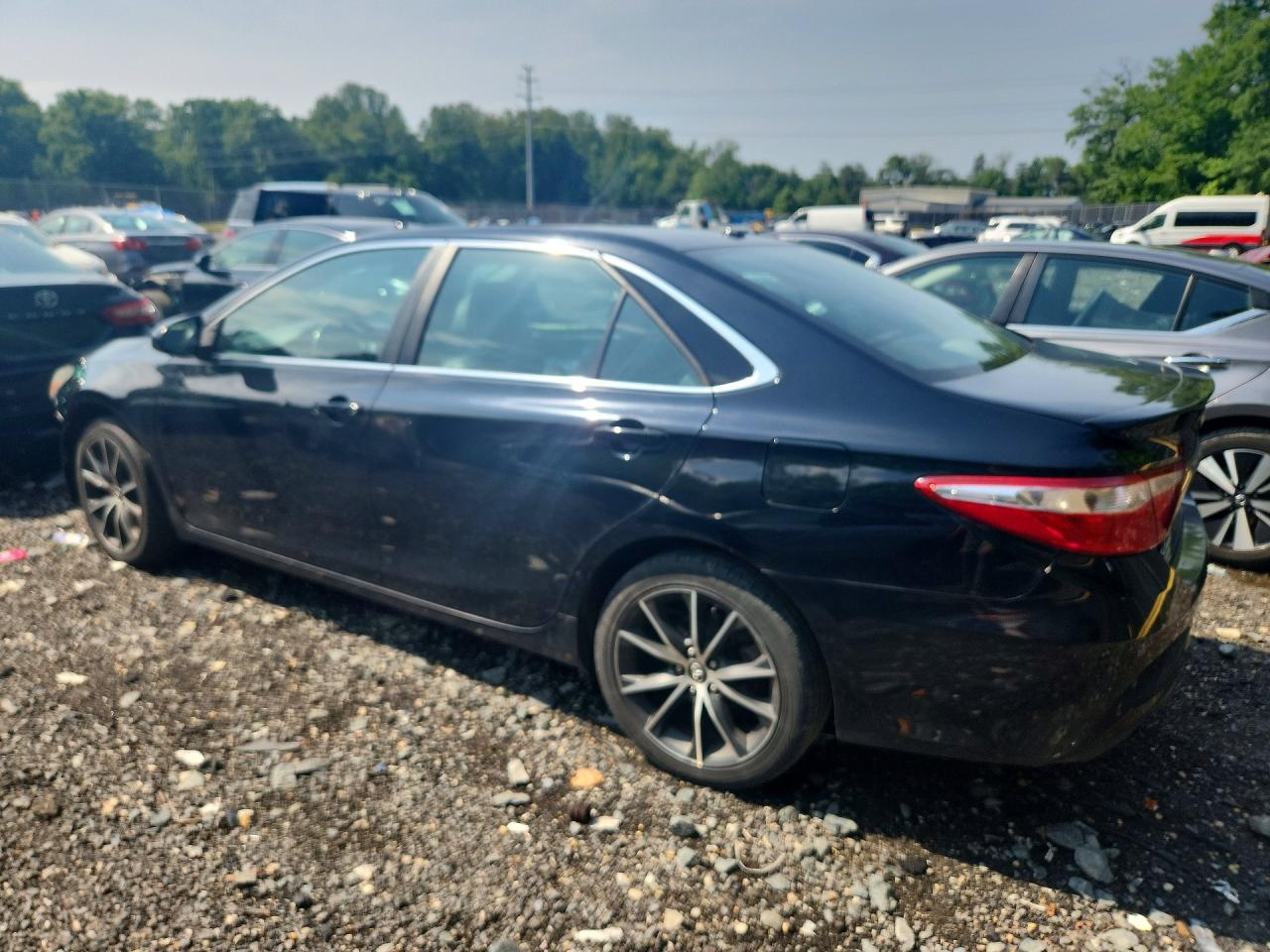 2017 TOYOTA CAMRY XSE — снимка 2