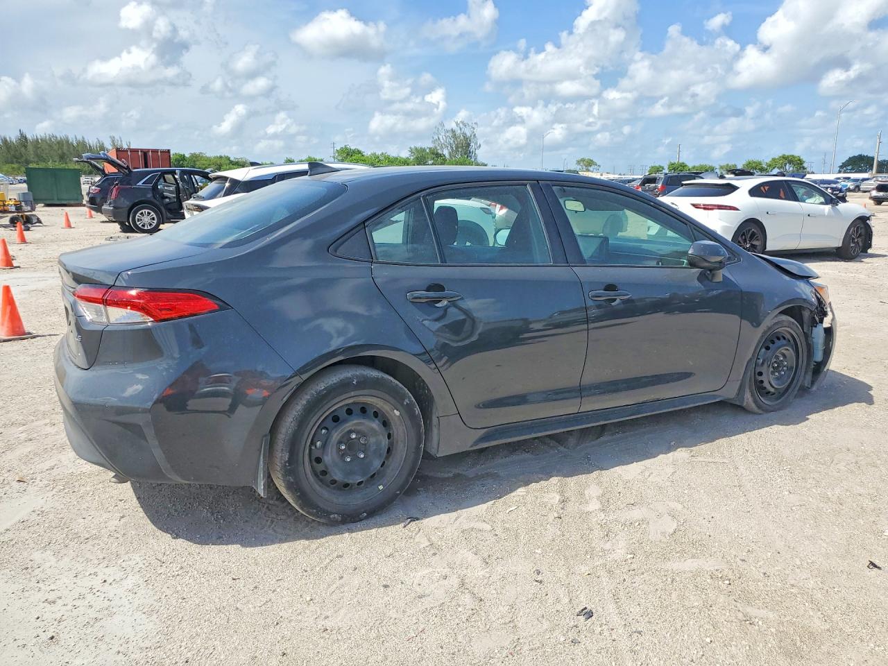 2025 TOYOTA COROLLA — снимка 3