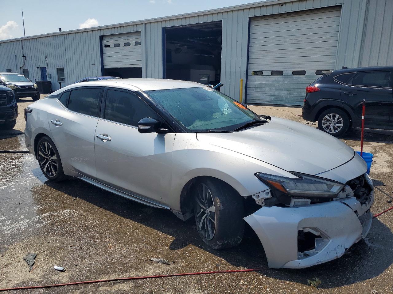 2020 NISSAN MAXIMA SV — снимка 4