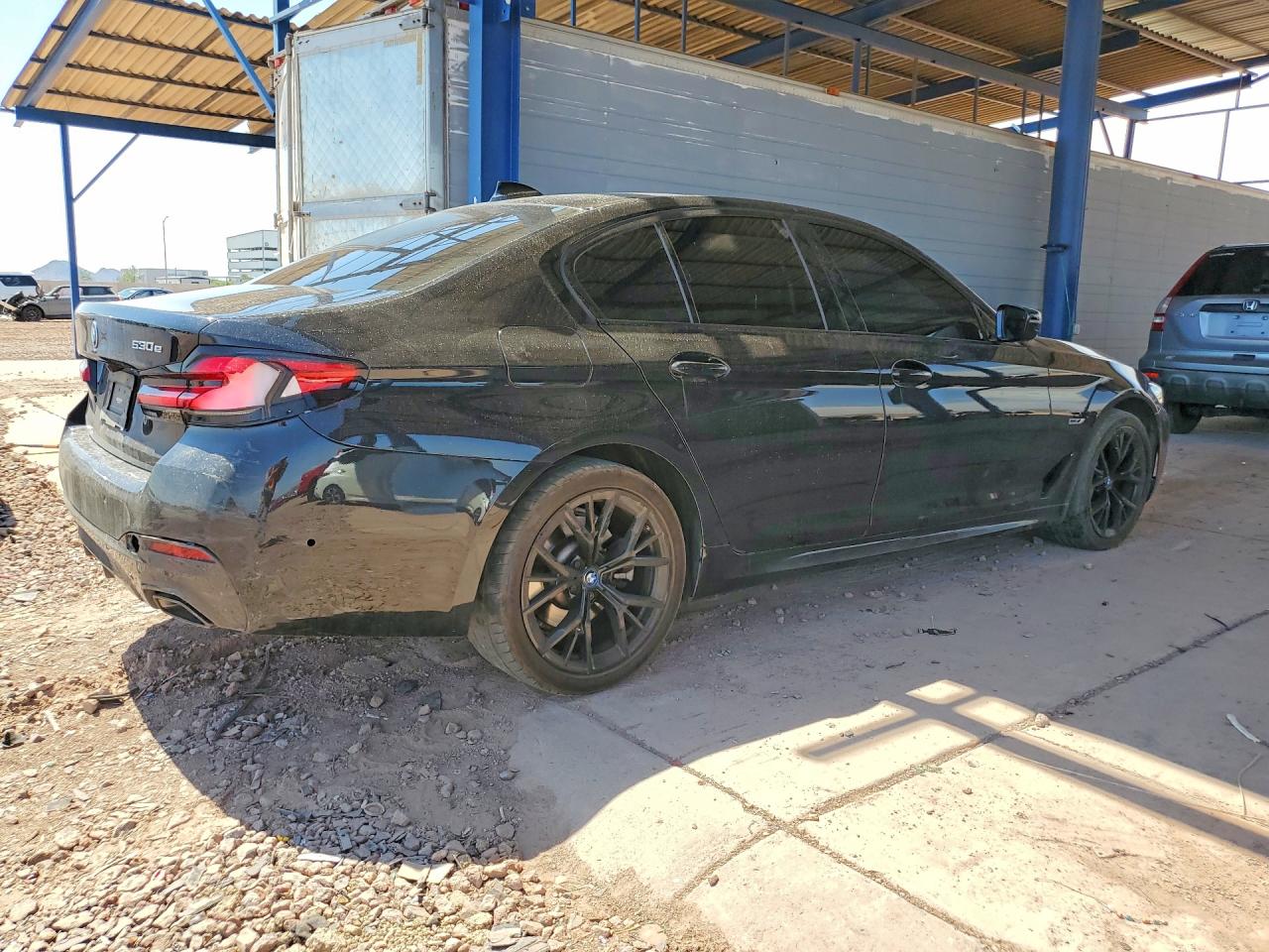 2022 BMW 530E — снимка 3