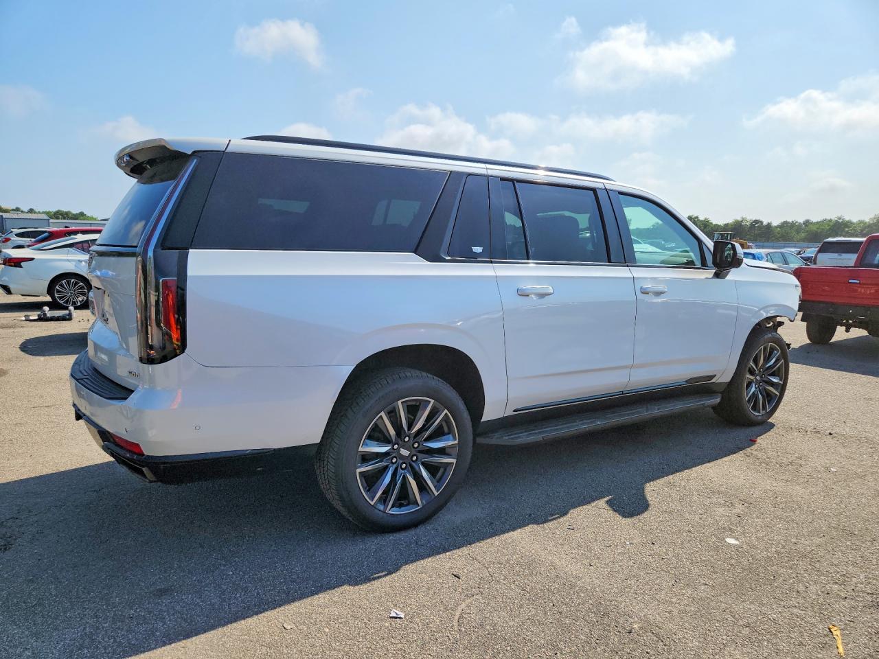 2021 CADILLAC ESCALADE ESV SPORT — снимка 3